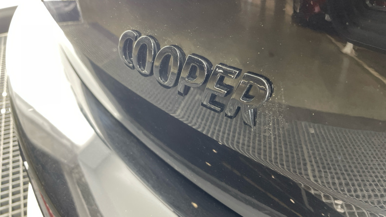 MINI Clubman 1.5 Cooper Shadow Edition 6dr Petrol Estate